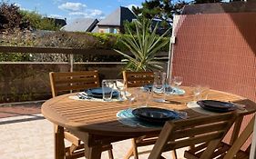 Trouville, Appartement Renove Avec Grande Terrasse Au Calme